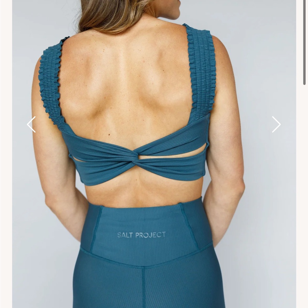 With a twist energy bra- Teal- Natalie Kennedy Salt Project